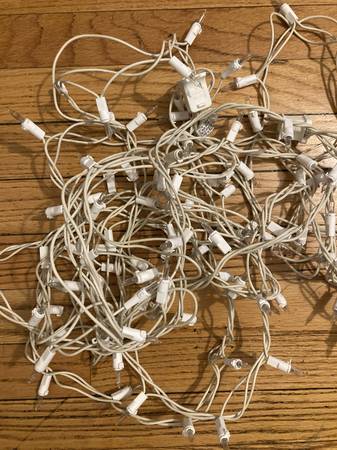 White string lights (Christmas lights) -- needs fix 1