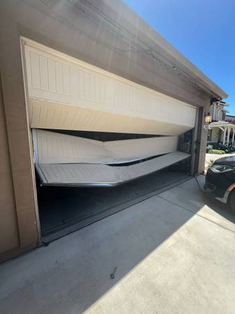 Best garage door services around Bay area! 👨‍🔧🏡✅ 1