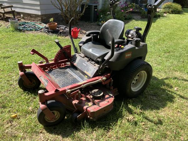2009 Toro Z Master Zero Turn Mower 1