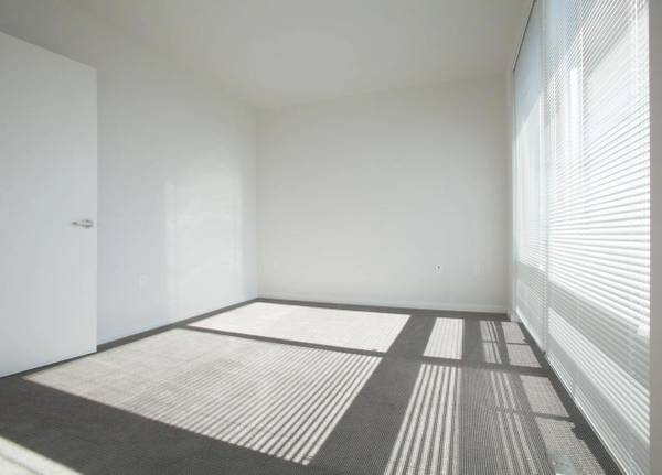 $2,415 / 1br - 670ft2 - Two-Tone Kitchen Cabinets, In the Heart of Capitol Hill, Dishwasher (Capitol Hill)63874306426115122