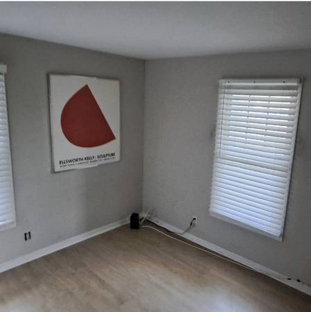 $800 PVT ROOM WITH A VIEW (Shared 2br Condo) UTILITIES & WI-FI INCLUDED (New Haven)64010164630915124