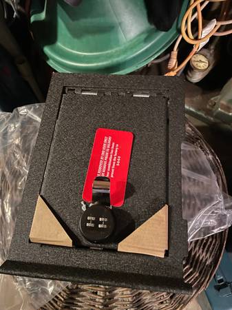 Console safe 1