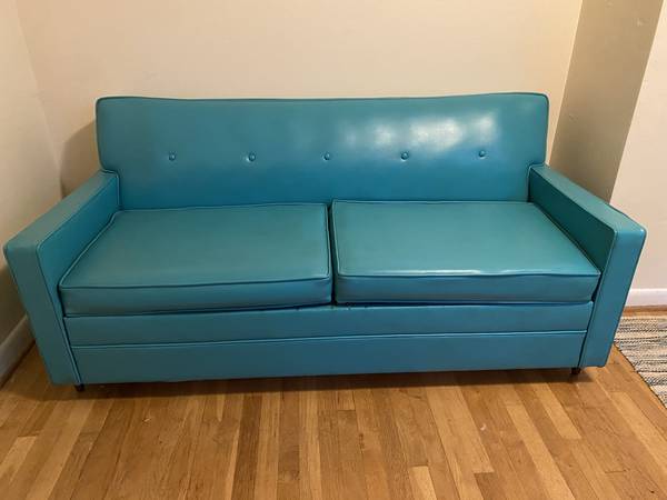 Turquoise 1960s Naugahyde Loveseat/Sleeper – Cute and Comfy! 1
