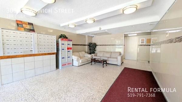 3015 Sandwich St 2