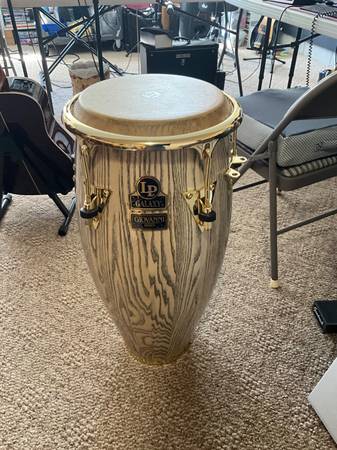 Latin Percussion Galaxy Giovanni conga 1