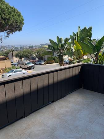 $2,995 / 2br - 1100ft2 - Upper 2bd 1bth Unit  In OCEAN BEACH (Ocean Beach)63621352203779122