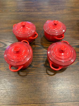 Le Creuset misc dishes 1