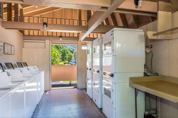 $1,700 / 2br - 815ft2 - Makaha Valley Plantation - Two Bedroom (Waianae, Leeward, Makaha)63686745198849122