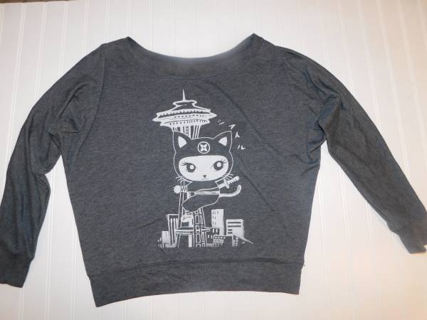 Seattle Space Needle Ninja Kitty Cat Gray Off the Shoulder Shirt S/M 1