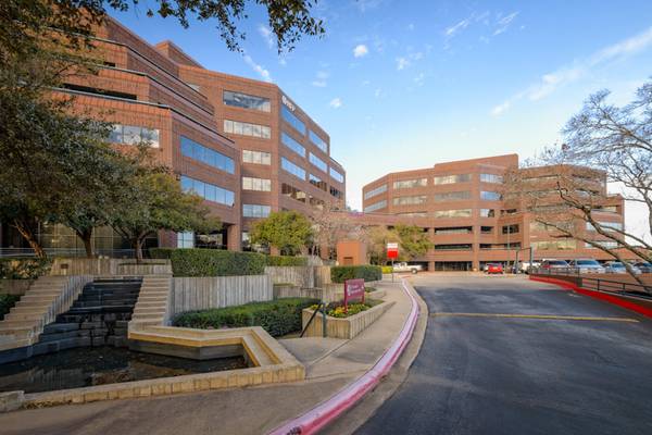 Rocky Relationship? Valentine's Day Office Sales Now! 1