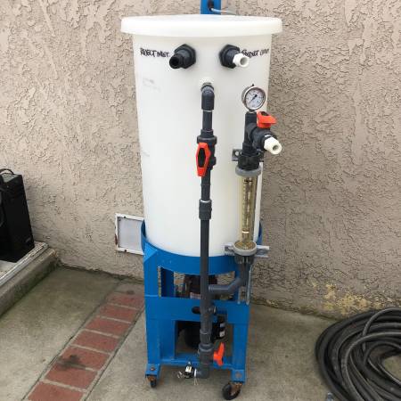 Plastic Blending Tank $850 1