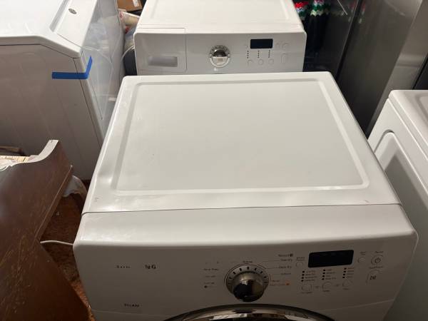 WASHER AND DRYER SAMSUNG FRONTLOADERS CAN DELIVER 1