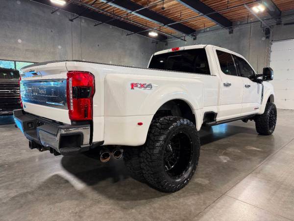 2024 Ford F-450 Super Duty - Photo 4