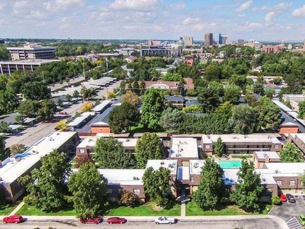 $1,595 / 2br - 985ft2 - Move-In Ready! Apply Now! (Boise)63981533750275123