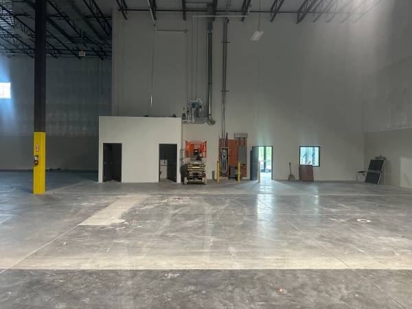 $675 / 500ft2 - Espacio de Almacén Disponible - Alquile Solo lo que Necesita - #1919 (Glen Burnie)63694927266817121