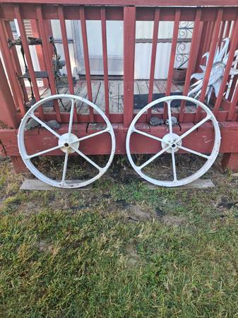 32 inch cast iron implement wheels. 1