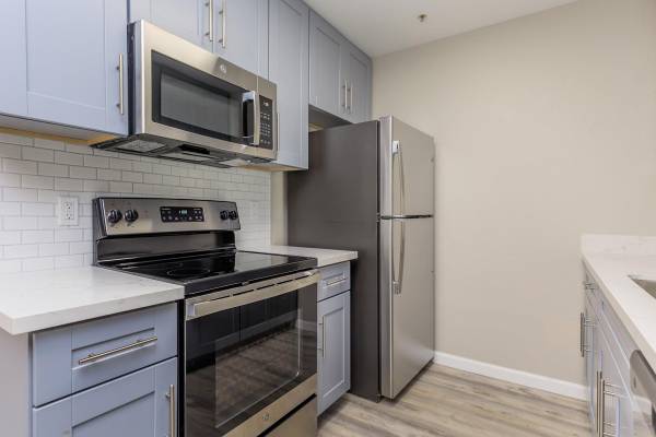$3,360 / 2br - 960ft2 - On-site Maintenance, Air Conditioning, 2 Bed (milpitas)63879902938753124