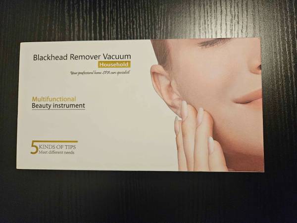 Blackhead Remover Vacuum 1