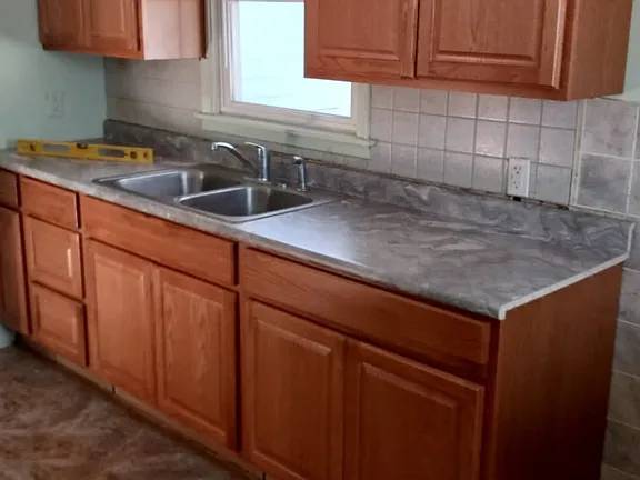 2215 45th Ave NE Columbia Heights, MN 55421 1