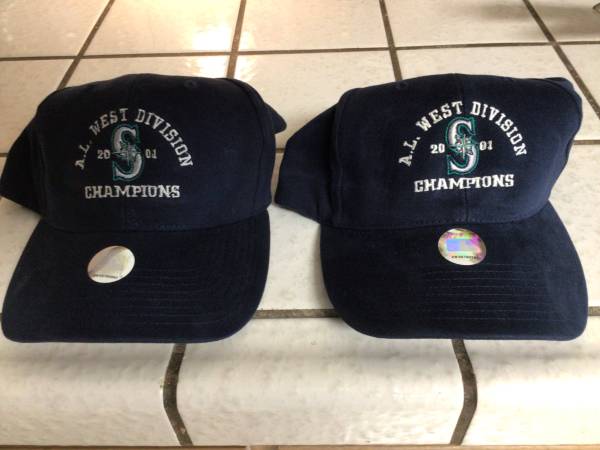 Seattle Mariners 2001 Division Champions hats (2) 1