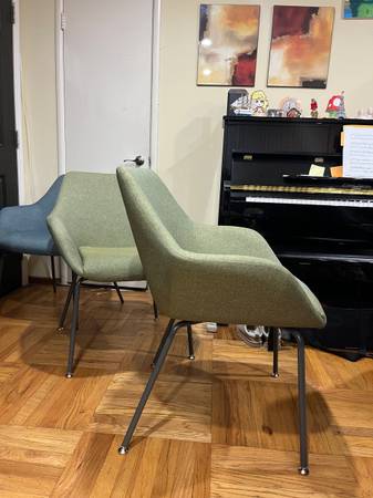 (Org $1500) new Encore/Arcadia Melina Guest (dining,side,office) chair 1