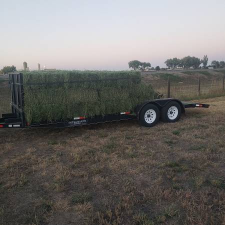 Hay for sale; 86 bales alfalfa 2nd cutting (SOLD) 1
