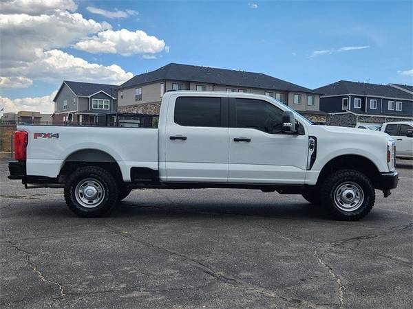 *2024* *Ford* *Super Duty F-250 SRW* *XL* - $52,470 (_Ford_ _Super Duty F-250 SRW_ _Truck_)63619767700611121