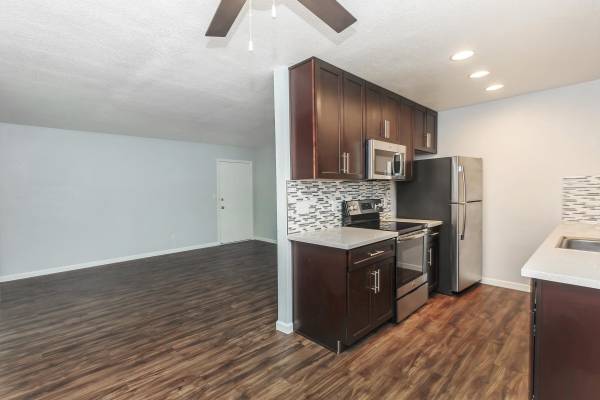 $2,620 / 1br - 683ft2 - Window Blinds Included, 1 Bed, Situated in San Jose! (willow glen / cambrian)63813560642945123