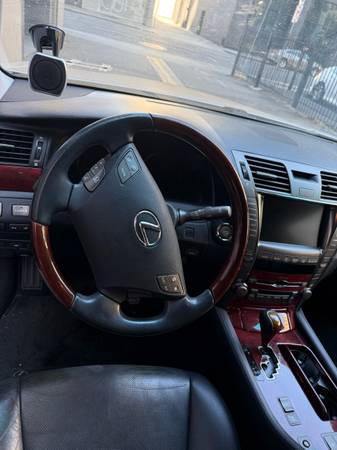 2008 Lexus LS 460 - $9,000 (Centro de Los Ángeles)63441191531009124