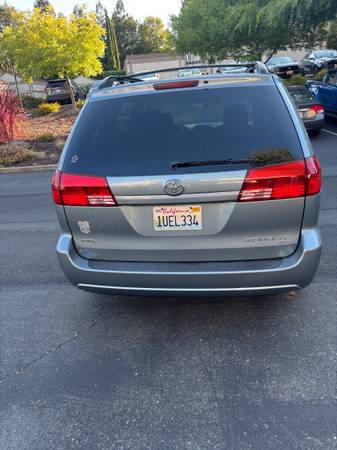 Toyota Sienna LE - $7,800 (concord / pleasant hill / martinez)63654696917251123