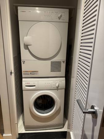 $3,500 / 577ft2 - Large Alcove studio - 4 month lease assignment (Midtown West)64033460040450123