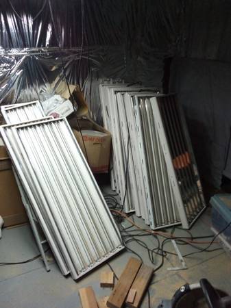 grow equipment T5 small bulbs 1