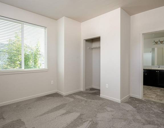 $2,200 / 3br - Estaciones de Carga para EV, Se Permiten Mascotas + GRATIS durante 6 SEMANAS - 3 Habitaciones (Vancouver)63615696228609124