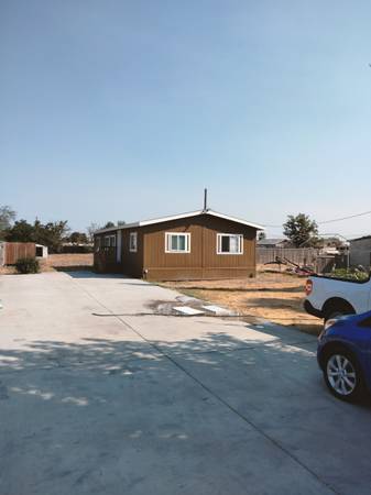 $290,000 / 3br - 1344ft2 - House (Tulare)63809642902401120