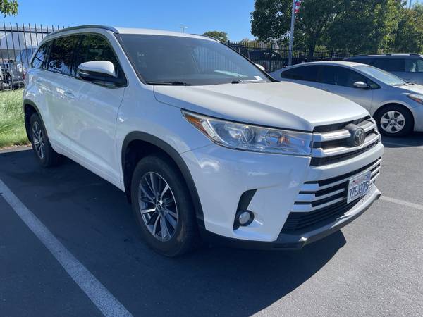 2017 Toyota Highlander XLE **Great Deal** - $22,775 (Dublin, CA)63477492989185120