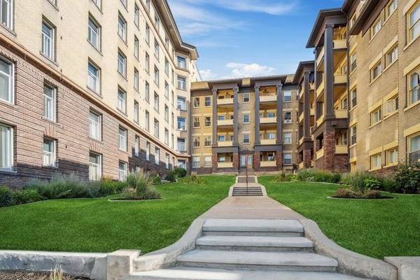 $984 / 325ft2 - Estudios renovados en alquiler @ Renew on Temple - Visita hoy (Temple Square)63671058453379120