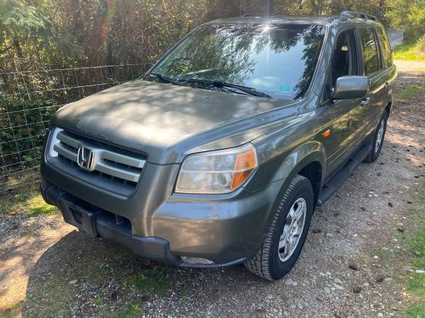 2007 Honda Pilot EXL 4x4 SUV con asientos en tercera fila - $5,200 (University Place)63617308293891120