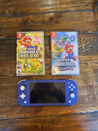 Nintendo Switch Lite with 2 Games 1