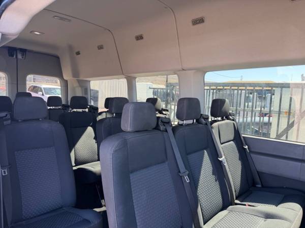 2022 Ford Transit 350 HD - Photo 15