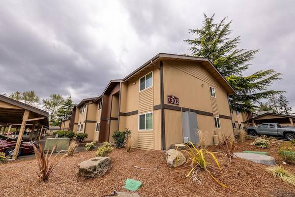 $1,545 / 2br - 800ft2 - Private Balcony/Patio, Ceiling fan, Vaulted ceilings in select units (Midland)63934419838467122