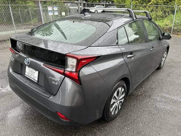 2020 Toyota Prius XLE AWD -E --Bajos kilómetros, equipado, título limpio-- - $27,995 (kirkland)63613978567171124