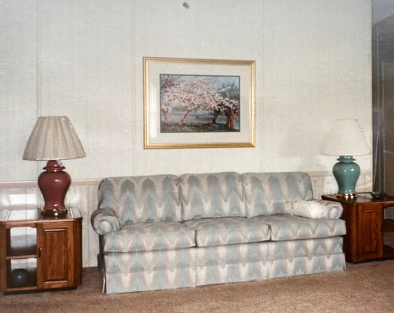 SOFA / COUCH - Norwalk - new cost $4000 - like new condition 1