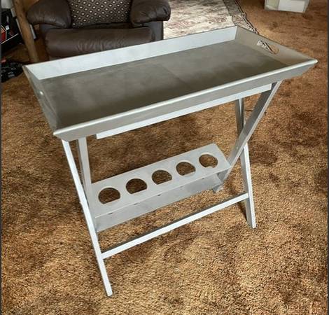 Wine Rack with Tray 1