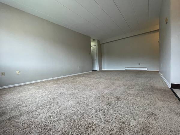 $1,055 / 1br - Buy SMART, Buy from US!! (Castle Shannon)64013367451265123