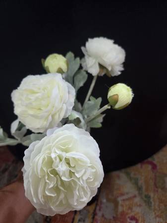 artificial white ranunculus flowers 1