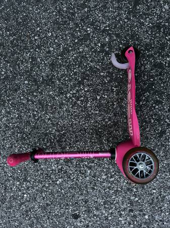 Micro Mini Scoter Pink 1