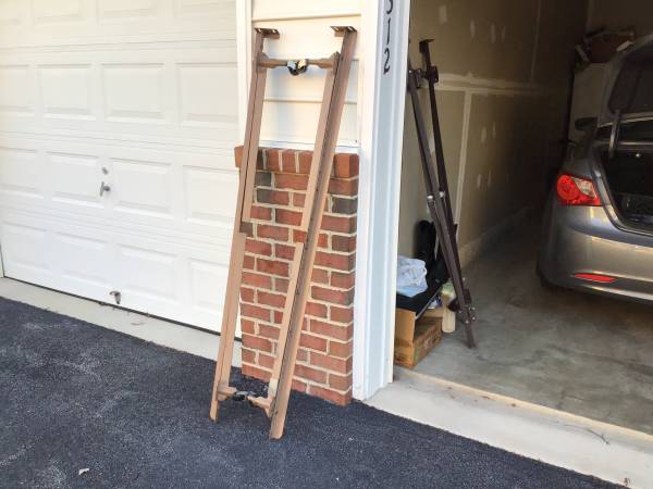 steel bed frame twin/full 1