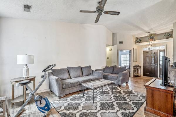 $250,000 / 3br - 1243ft2 - North Charleston Home FOR SALE (Windsor Hill)64015945153153122