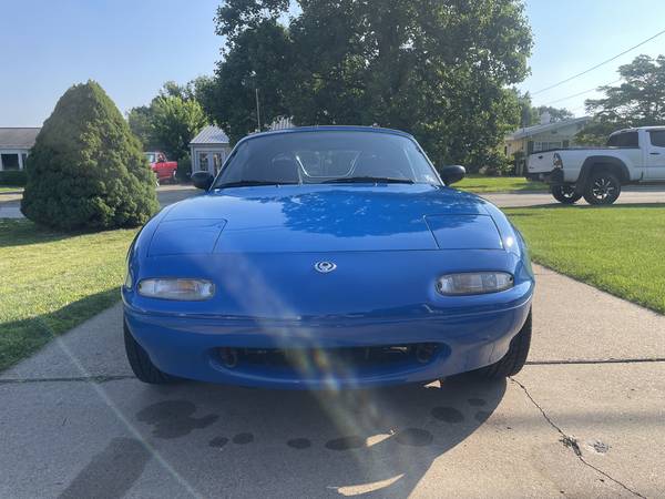 1990 Mazda Miata MX5 - $8,500 (Elizabeth)63625214660993121