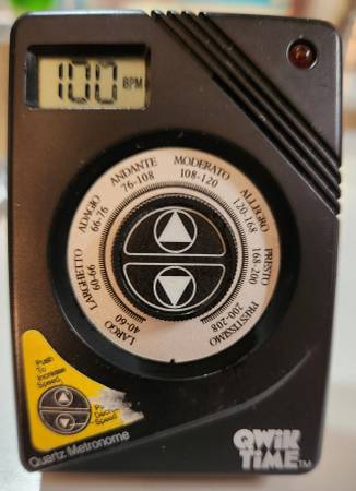 Qwik Time Quartz Metronome 1
